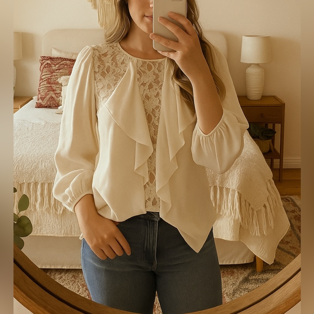 BCBGMAXAZARIA‎ white blouse